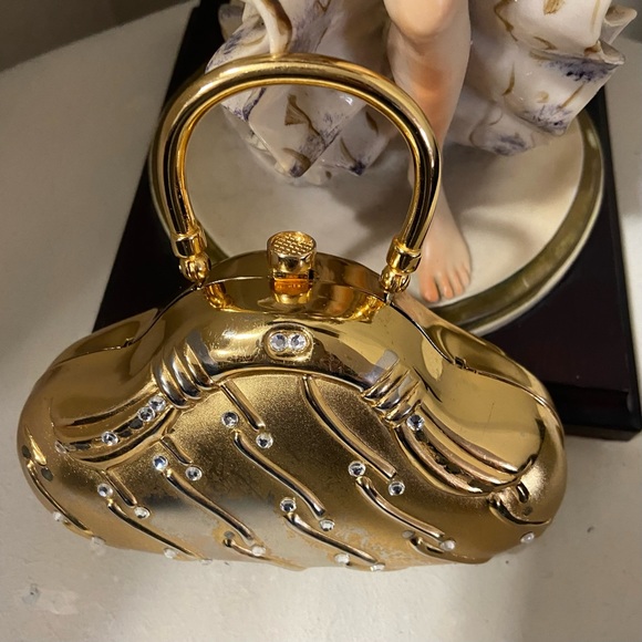 Vintage Style Paris women gold tone and white rhinestone metal case purse. Used. - Picture 2 of 16